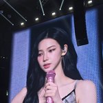 오늘자 에스파 <b>막콘</b> 카리나 전광판jpg