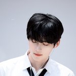 얼굴 어떡해 진짜 기가 <b>팍팍</b> 살아