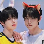 닉<b>주디</b> 팬싸템 착용한 아이돌들