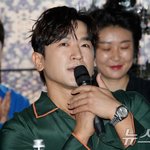 [댓글부탁해] <b>인사말</b> 하는 신화 이민우