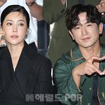 [포토]<b>솔비</b>-이민우, 하트로 인사