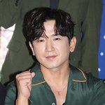 [포토]이민우, '어릴 적 꿈의 완성'