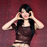 10개월만 컴백 이채연 “요즘 <b>차트인</b> 어려워, 톱100 진입이 목표”