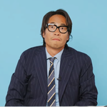 같은 <b>폰</b>을 10년째 쓴다는 배우