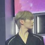 성한빈 <b>염색</b>햇다고????