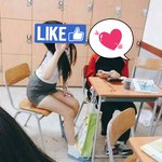 <b>퀸카</b>와 찐따가 나란히 ㅋ