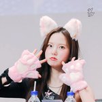 <b>들숨</b>에 예쁘고 날숨에 귀여워