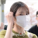 아이브 장원영 '<b>눈동자</b> 돌리며 힐끗, 뭘 해도 매력'