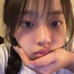 민지 <b>무희</b>