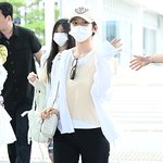 이브 안유진, 공항 런웨이 선보이는 ‘안댕댕’ [포토엔HD] 뉴스엔