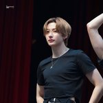 자기 주장이 강한 오늘 라이즈 앤톤 <b>의상</b>