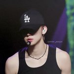 연준은 무대 <b>위에</b> 있을때가 젤 멋있어