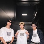 [트레저] 아이<b>돌들</b>과 아저씨