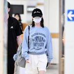 아이유 ‘문 닫히는 순간에도 놓칠 수 없어요~’[포토엔HD]