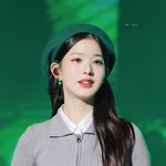살면서 <b>실물</b> 한 번만 보고 싶음...