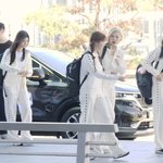 엔믹스 이렇게 <b>출국</b>하니까