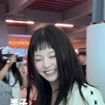 엥 <b>규진</b> 앞머리 잘랐네