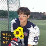 [<b>추반</b>] 너넨 친구 전남친이랑 사귈 <b>수</b> 있냐