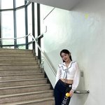 안유진은 이런 헤메가예쁘네
