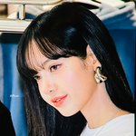 [드루와] 오늘 더현대 온 <b>리사</b> ㄷㄷ