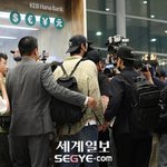 [드루와] [포토] 변우석 '어디로 가야할까요?'