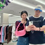 류이서전진, 결혼 5년 차의 달달함…“비주얼 <b>커플샷</b> 대방출