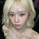 윈터는 머리색 <b>자주</b> 바꾸는데