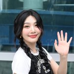 레드벨벳 조이 '장마도 청량하게, 화사한 미소'