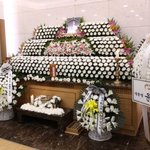 [모두드루와] [<b>ET</b>포토] 서울 아산병원에 마련된 현철의 빈소