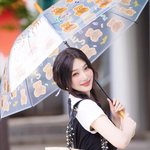 담은 듯 상큼한 복숭아 과즙 미소’ (<b>동물</b>농장 출근길) [HD포토]