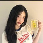 [댓글부탁해] 조이 <b>크러쉬</b>가 광고하는 브랜드 옷 입었네