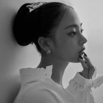 <b>민지</b> 요런분위기 겁나 잘어울림..