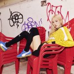 [톡톡쓰기] <b>로제</b> 푸마 팔레르모 캠페인 화보