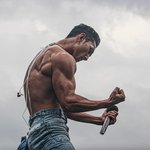 [<b>백호</b>] 2024워터밤 남신으로 떳다는그분