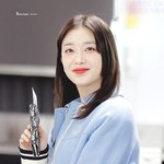 <b>듣기</b>로는 실물이 미쳤다던데...