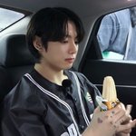 먹는 건 너넨데 내 왜 내 <b>배가</b> 부르냐