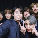 [군대] 방탄 알엠 진 슈가 제이홉 지민 <b>뷔</b> 정국