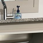 [도와주세요] 아파트 주방 하부장 <b>문의</b>드립니다. 정상시공일까요?