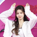 [댓글부탁해] [포토] 엔믹스 설윤 '깜찍한 토끼'