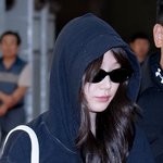 [댓글부탁해] [현장포토] "<b>후디</b>로 꽁꽁"...지젤, 내추럴...