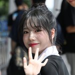 조유리, 아이컨택 ‘케이콘 잘 다녀올게요’ [포토엔HD]