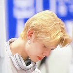 연준 <b>탈색</b> 했나봐