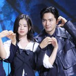 [엔터톡] <b>버석</b>함 다 뚫고 잘생긴 이진욱