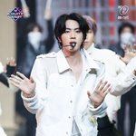 방탄 엠<b>카운트</b>다운 비하인드 진