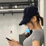 [모두드루와] 레드벨벳 웬디, 옆태에도 선명한 11자 복근…美쳤다