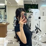 경리, 힙업 운동 제대로네…레깅스 입고 S라인 몸매 과시