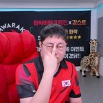 나 허리 <b>뼈소리</b>냈더니 토할거같음