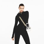 [몸매] H&amp;M <b>무브</b> 이리나 샤크 포스