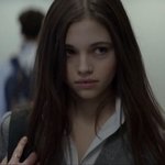 성인 되기까지 <b>반년</b>도 안 남았다는게