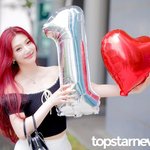 10주년 맞이하는 러블리 비주얼’ (<b>동물</b>농장 출근길) [HD포토]